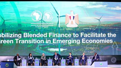 رئيس الرقابة المالية: القطاع المالي غير المصرفي يتيح آليات ومنتجات تمويل مبتكرة تحفز الاستثمارات الخضراء