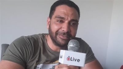 الفنان أكمل رسلان بعد خسارة مشروعه بسبب مطعم شهير: ولادي قعدوا من المدرسة لأني مش قادر أدفع المصاريف | بث مباشر 