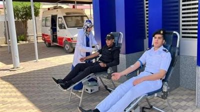 الشرطة تشارك في حملة للتبرع بالدم بالشرقية