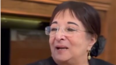 سميرة عبد العزيز: نجمات المسرح القومي كانوا بيغيروا مني.. وريهام عبد الغفور امتدادي في التمثيل