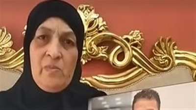 والدة ولاء زايد: ابنه قالي عايز أشوف لحظة الحكم على أمي زي ماشوفت تعذيب أبويا | فيديو 