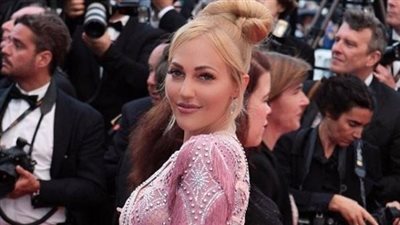 أبرزهن جورجينا ومريم أوزرلي.. إطلالات النجمات في مهرجان كان 2023