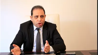 ياسر حسان يتقدم ببلاغات تتهم عبد السند يمامة بإهدار المال العام 