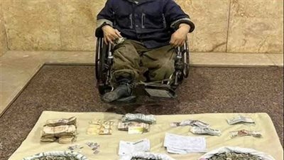 تفاصيل ضبط متسول بحوزته مبالغ مالية بمصر القديمة | بث مباشر