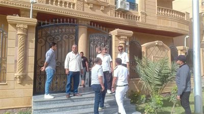 جهاز القاهرة الجديدة يصدر رابع قراراته بغلق وتشميع مبنى مخالف لاشتراطات الترخيص