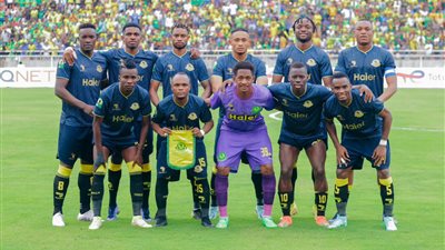  نائب رئيس نادي يانج أفريكانز: ننافس الأهلي الأفضل بإفريقيا.. وأتمنى ضم تاو