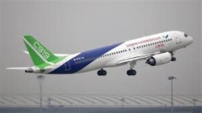 تنافس بوينج الأمريكية وإيرباص الأوروبية.. إطلاق أول رحلة لطائرة صينية غدًا الأحد 