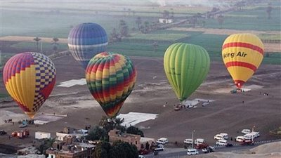 إلغاء رحلات البالون الطائر في الأقصر بسبب العاصفة الترابية | بث مباشر