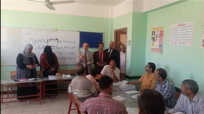 محافظ كفر الشيخ يتابع أعمال تصحيح أوراق طلاب الشهادة الإعدادية