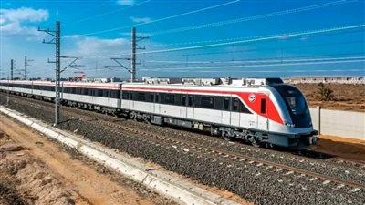 تبدأ من 10 جنيهات.. أسعار التذاكر والاشتراكات الشهرية بالقطار الكهربائي الخفيف LRT