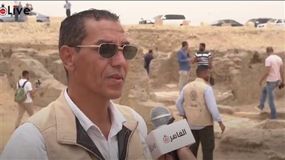 أوانِ فخارية وجبن ماعز.. عضو البعثة الأثرية بسقارة يتحدث عن ورشة التحنيط المُكتشفة حديثا | فيديو 