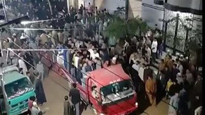 تشييع جثماني طالبين توفيا في حادث عقب خروجهما من امتحان الدبلوم بالمنوفية | بث مباشر 