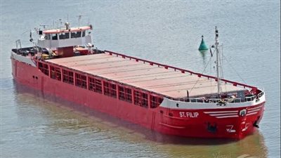 مريض ولم يأخذ راتبه منذ 8 أشهر.. نقابة الضباط البحريين تنهي مشكلة بحار مصري بميناء طرابلس اللبناني