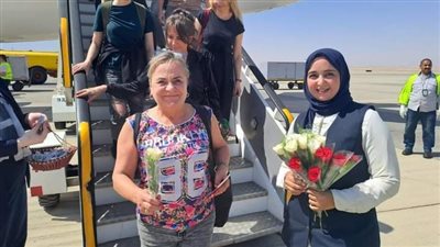 مطارا الغردقة ومرسى علم يستقبلان 107 رحلة طيران دولية أوروبية