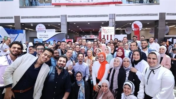 افتتاح ملتقى التوظيف