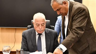 محافظ جنوب سيناء يصدق على 20 قرار تصالح على مخالفات البناء في رأس سدر والطور ودهب