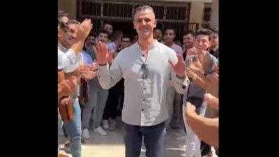 ربنا يوفقهم ويجبر بخاطرهم.. صاحب الممر الشرفي بـ تربية رياضية الزقازيق: اليوم سيظل عالقًا في ذهني