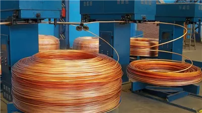 تراجع الإنتاج العالمي يدفع أسعار النحاس إلى مستويات غير مسبوقة ببورصة لندن