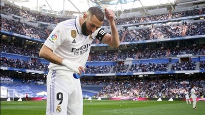 آس الإسبانية: كريم بنزيما أنهى اتفاقه مع اتحاد جدة السعودي