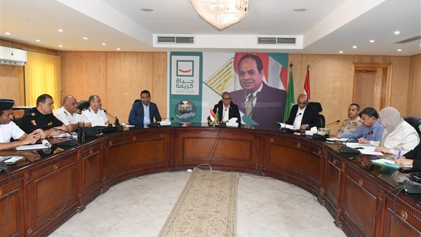 محافظ الفيوم يتابع