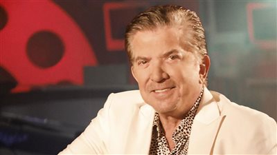 وليد توفيق: برفض الظهور مع فنانة شابة في فيديو كليب.. وبقولهم هاتلولي واحدة في سني الناس مش أغبياء