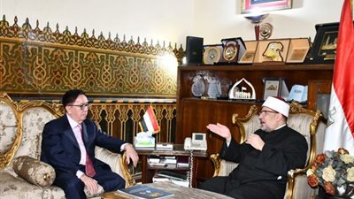 وزير الأوقاف يستقبل سفير كازاخستان بالقاهرة