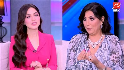 وفاء عامر تدافع عن ياسمين عز: الست خلقت من ضلع الراجل وكان ربنا قادر يخلقها من رجله | فيديو