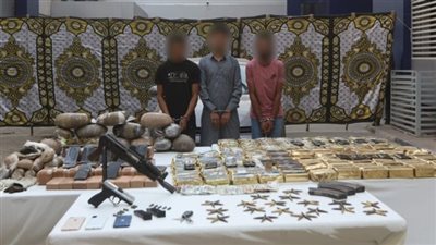 بـ 8.6 مليون جنيه.. القبض على 3 أشخاص بحوزتهم مخدرات بالقاهرة 