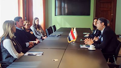 رئيس البريد يبحث مع رئيس Visa Inc سبل مضاعفة التعاون المشترك 