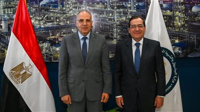 وزيرا الري والبترول يوجهان بسرعة الانتهاء من إعداد البروتوكول المشترك بشأن الترخيص باستخدامات موارد المياه