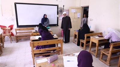 حرصًا على تفادي الزحام.. المناطق الأزهرية تنظم استقبال التلاميذ في أول أيام الدراسة