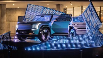 كيا تعرض السيارة النموذجية EV9 الكهربائية في أستراليا قبل إطلاقها رسميًا | صور