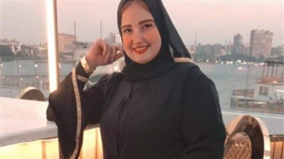 حنان عبد العزيز تقدم وعيا من العلاقات السامة في دروس مجانية عبر يوتيوب