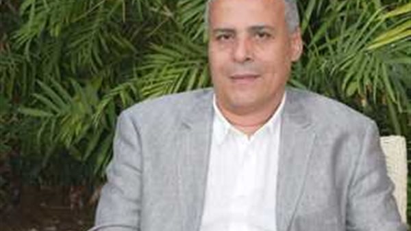  رئيس شعبة المستوردين