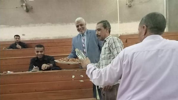 عميد كلية أصول الدين