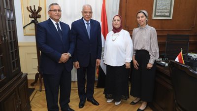 رئيس حزب الوفد يتبرع بقطعة أرض 2208 أمتار و3 ملايين جنيه لبناء مدرسة ثانوي بأبو النمرس