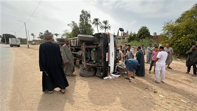 مصرع وإصابة 3 أشخاص في حريق سيارة نقل بصحراوي البحيرة