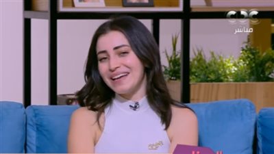 سارة الشامي: تعافيت من مرض نفسي بـ كراسة الامتنان | فيديو