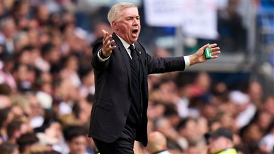 تصريحات مثيرة من أسطورة البرازيل بشأن تولي أنشيلوتي تدريب المنتخب