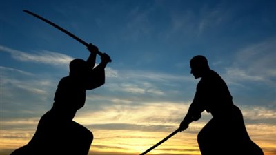 ذاكرة الأمثال.. ذكَّرتني الطعن وكنت ناسيا