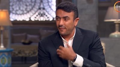 أحمد العوضي: اتربيت في بيئة بسيطة وبحس إني سفير للطبقة الشعبية | فيديو