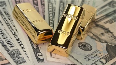 تعرف على أسعار الذهب اليوم بعد التحرك الأخير.. والدولار يسجل 30.95 جنيه| بث مباشر 