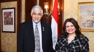 وزيرة الهجرة تستقبل خبيرا مصريا بمجال البترول والآبار وإدارة المخلفات الصناعية