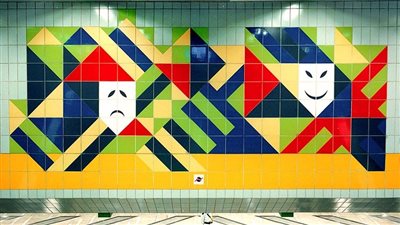 كل لوحة وراها حكاية.. كيف نسج سامي رافع قصصًا إنسانية على جداريات مترو الأنفاق؟ | حوار