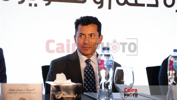 الدكتور أشرف صبحي