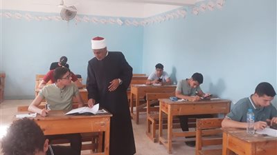 المعاهد الأزهرية: إسعاف 3 طالبات أثناء امتحانات الثانوية في مادة الجبر والهندسة الفراغية