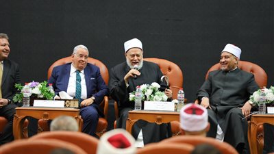 عضو هيئة كبار العلماء يطالب بإصدار تشريعات لدعم موقف مشتري العقار أمام كبار المطورّين