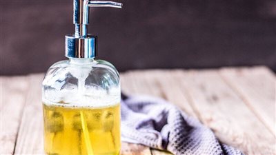 وفري ميزانية بيتك.. طريقة عمل الصابون السائل بالليمون