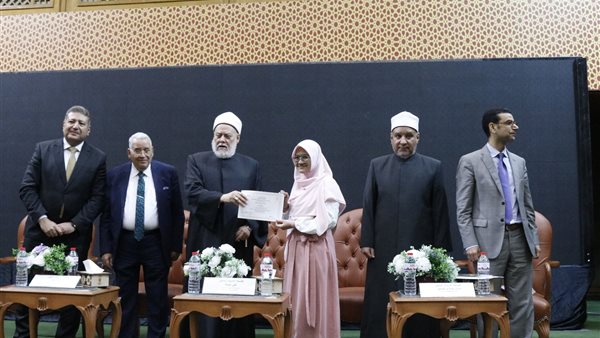 جانب من التكريم 