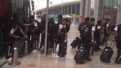 بعثة الأهلي تغادر المغرب بعد التعادل أمام الجيش الملكي في دوري الأبطال